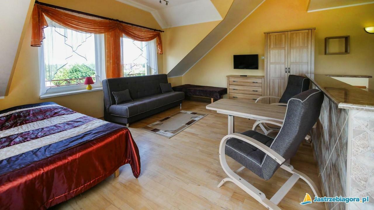 Sedna Bed and Breakfast Jastrzębia Góra Exteriör bild